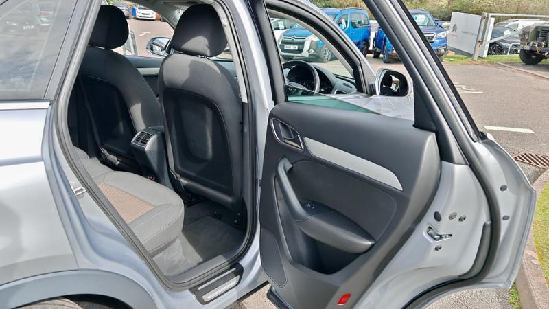 Used Audi Q3 for sale - 77989069: Photo 15