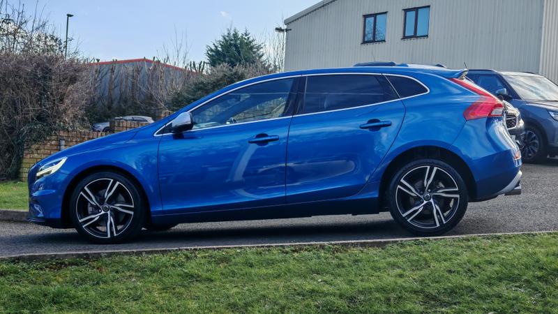 Used Volvo V40 2019 for sale - 77791518: Photo 6