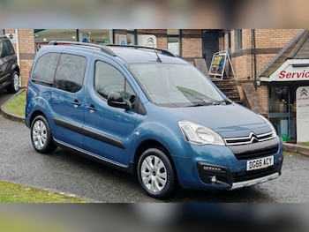 2016 - 1.6 BlueHDi 120 XTR 5dr