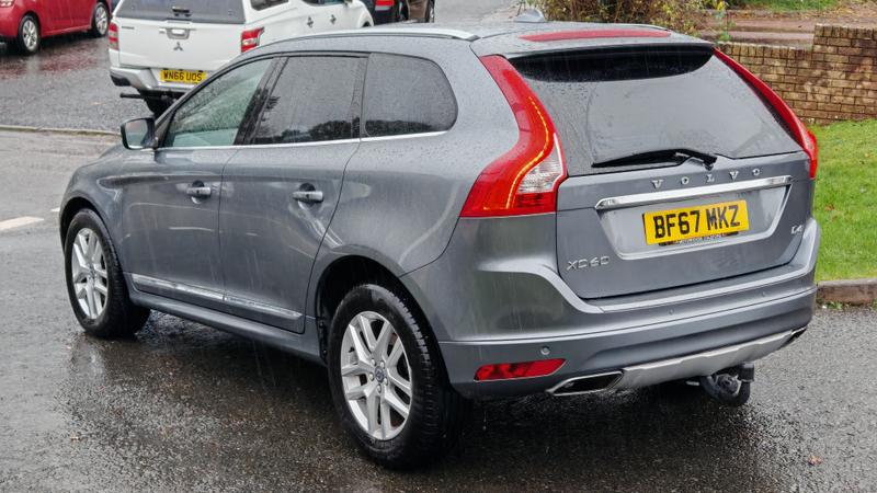 Used Volvo XC60 2017 for sale - 76580811: Photo 3