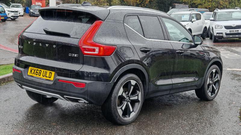 Used Volvo XC40 2018 for sale - 76580741: Photo 2