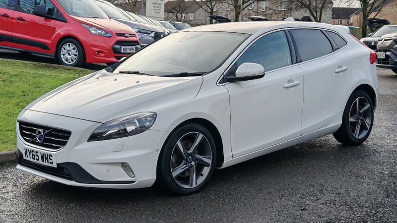 Used Volvo V40 2015 for sale - 76847450: Photo 7