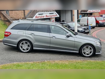 Used Mercedes-Benz E Class 2013 for sale - 78767932: Photo