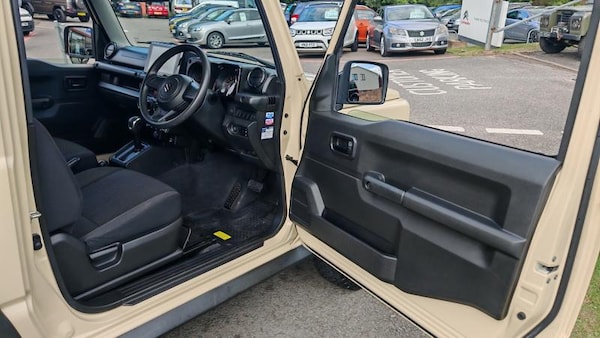 Used Suzuki Jimny 2023 for sale - 76286895: Photo 12