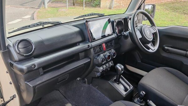 Used Suzuki Jimny 2023 for sale - 76286895: Photo 20