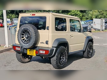 Used Suzuki Jimny 2023 for sale - 76286895: Photo 3