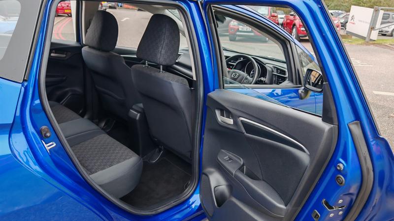 Used Honda Jazz 2017 for sale - 78206183: Photo 15