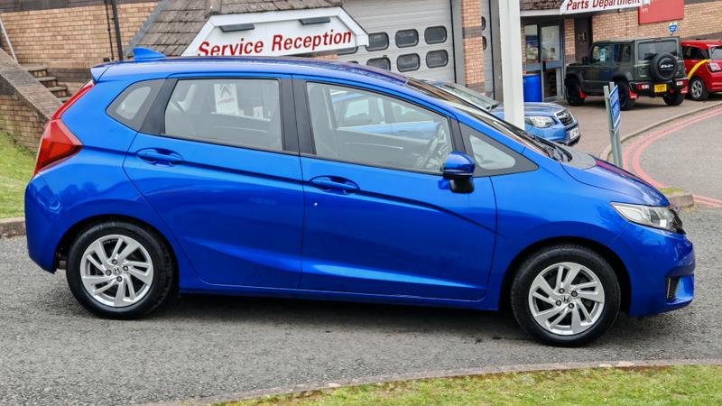 Used Honda Jazz 2017 for sale - 78206183: Photo 2