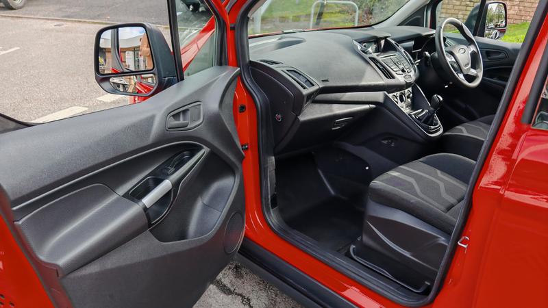 Used Ford Transit Connect 2017 for sale - 77798003: Photo 21