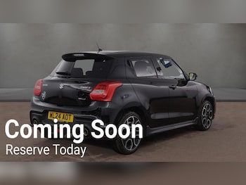 Used Suzuki Swift 2024 for sale - 78240101: Photo