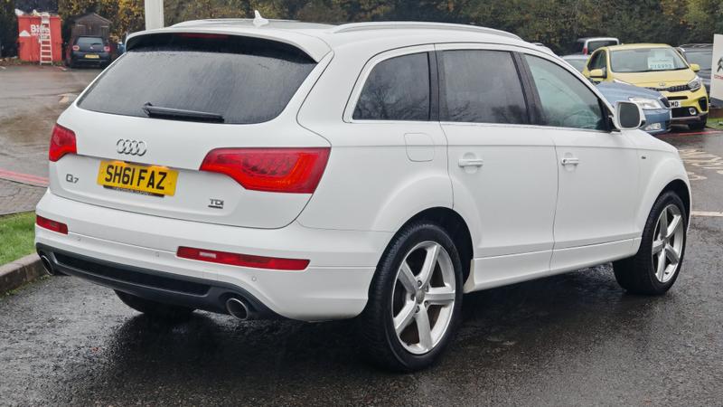 Used Audi Q7 2011 for sale - 76508150: Photo 2