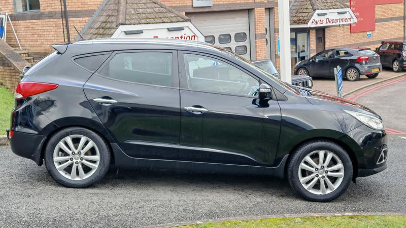 Used Hyundai Ix35 2012 for sale - 77653660: Photo 2