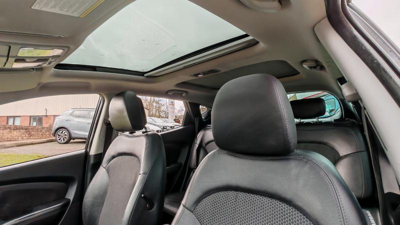 Used Hyundai Ix35 2012 for sale - 77653660: Photo 24