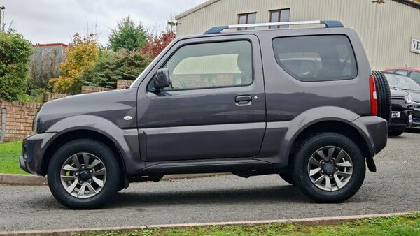 Used Suzuki Jimny 2017 for sale - 76302825: Photo 6