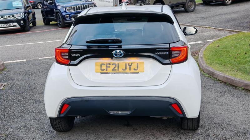 Used Toyota Yaris 2021 for sale - 77493451: Photo 4