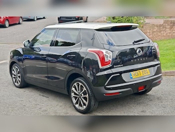 Used Ssangyong Tivoli 2017 for sale - 76241154: Photo 3