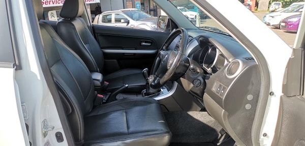 Used Suzuki Grand Vitara 2014 for sale - 76302689: Photo 10