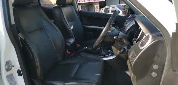 Used Suzuki Grand Vitara 2014 for sale - 76302689: Photo 9