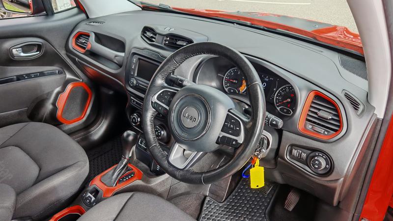 Used Jeep Renegade 2017 for sale - 77529204: Photo 11