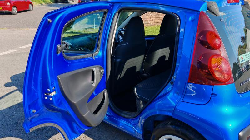 Used Peugeot 107 2013 for sale - 77161144: Photo 17