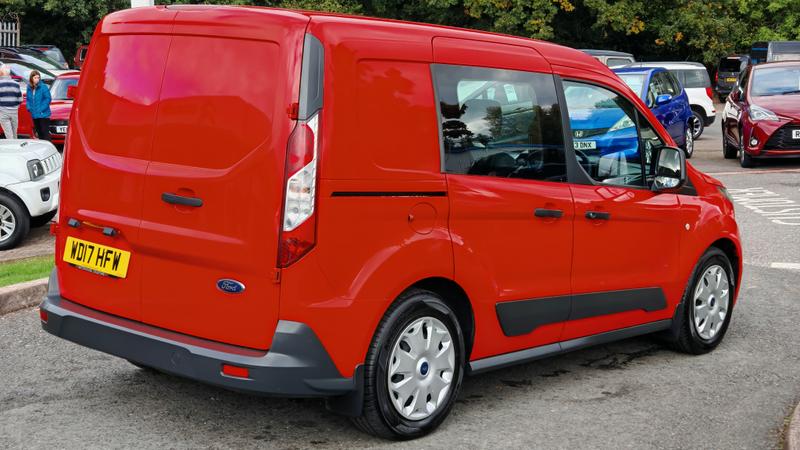 Used Ford Transit Connect 2017 for sale - 76209482: Photo 3