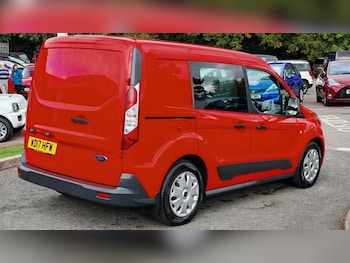 Used Ford Transit Connect 2017 for sale - 76209482: Photo