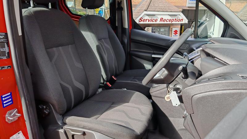 Used Ford Transit Connect 2017 for sale - 76209482: Photo 9