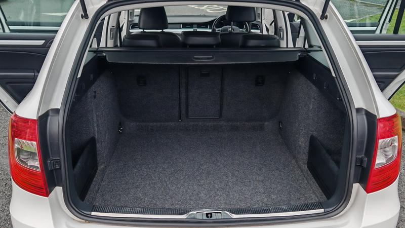 Used Skoda Superb 2014 for sale - 76908796: Photo 11