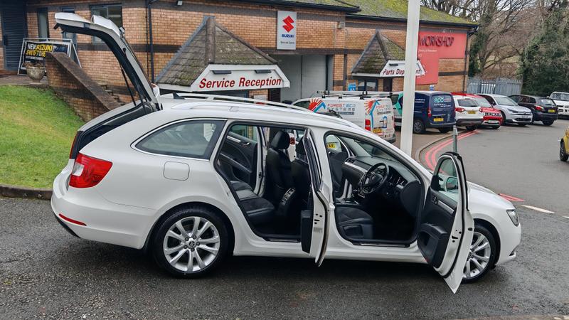 Used Skoda Superb 2014 for sale - 76908796: Photo 16