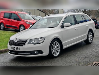 Used Skoda Superb 2014 for sale - 76908796: Photo