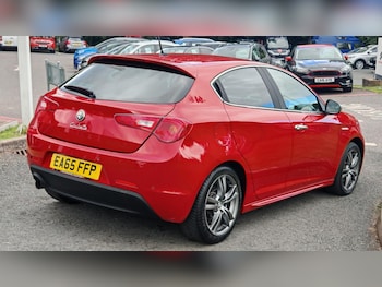 Used Alfa Romeo Giulietta 2015 for sale - 79367210: Photo