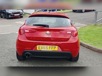 Used Alfa Romeo Giulietta 2015 for sale - 79367210: Photo