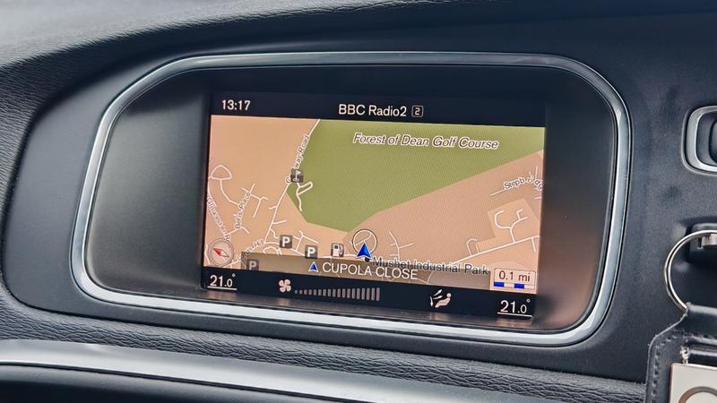 Used Volvo V40 2019 for sale - 77532775: Photo 16