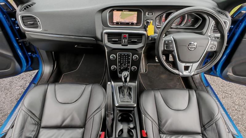 Used Volvo V40 2019 for sale - 77532775: Photo 20