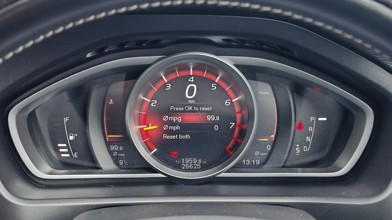 Used Volvo V40 2019 for sale - 77532775: Photo 24