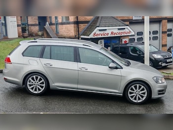 Used Volkswagen Golf 2015 for sale - 77286287: Photo