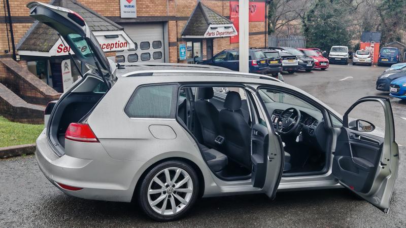 Used Volkswagen Golf 2015 for sale - 77286287: Photo 6