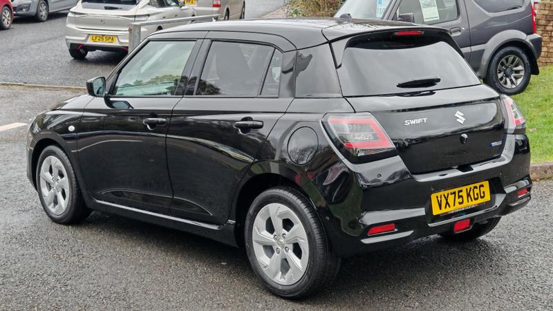 Used Suzuki Swift 2025 for sale - 76684862: Photo 3