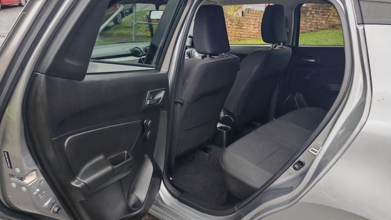 Used Suzuki Swift 2018 for sale - 76545323: Photo 17