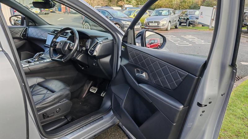 Used DS Automobiles DS 7 Crossback 2019 for sale - 76835739: Photo 12