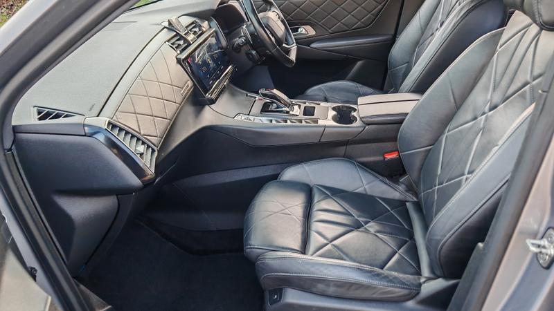 Used DS Automobiles DS 7 Crossback 2019 for sale - 76835739: Photo 21