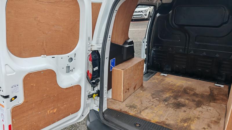 Used Ford Transit Courier 2020 for sale - 76508146: Photo 18