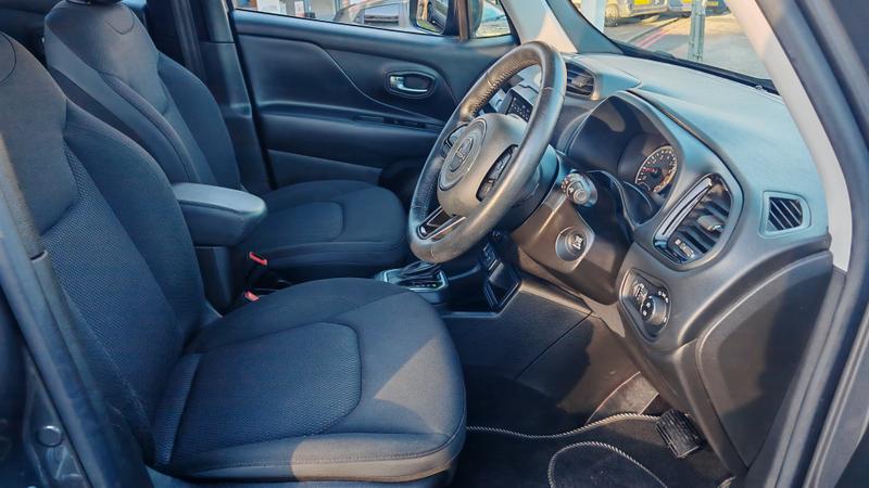 Used Jeep Renegade 2020 for sale - 76797135: Photo 10