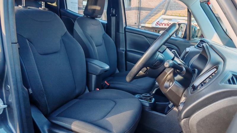 Used Jeep Renegade 2020 for sale - 76797135: Photo 9