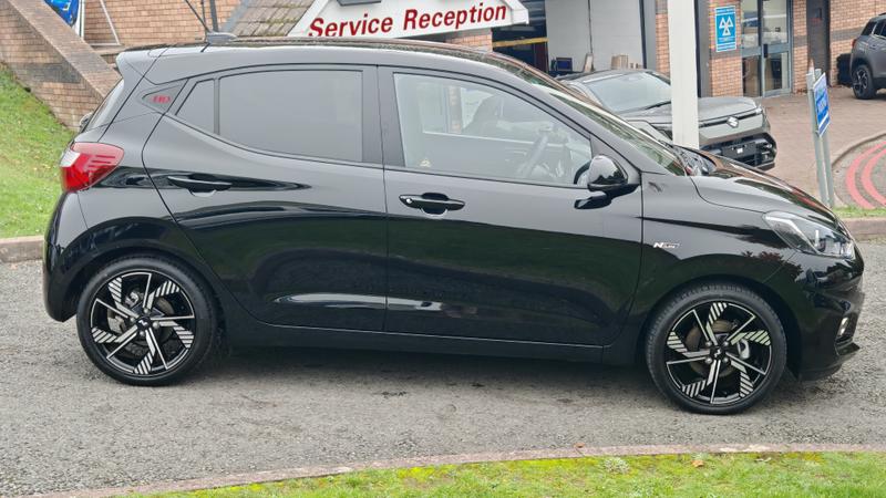 Used Hyundai i10 2023 for sale - 76241152: Photo 2