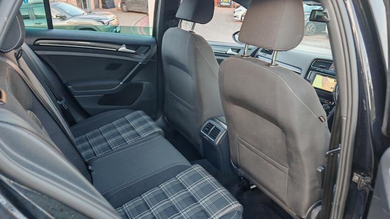 Used Volkswagen Golf 2015 for sale - 76653469: Photo 14