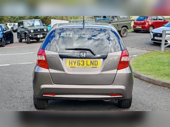 Used Honda Jazz 2013 for sale - 78320200: Photo