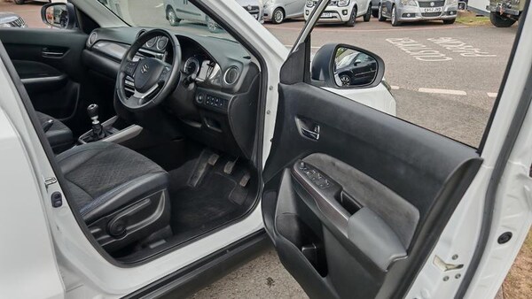 Used Suzuki Vitara 2023 for sale - 75244823: Photo 11