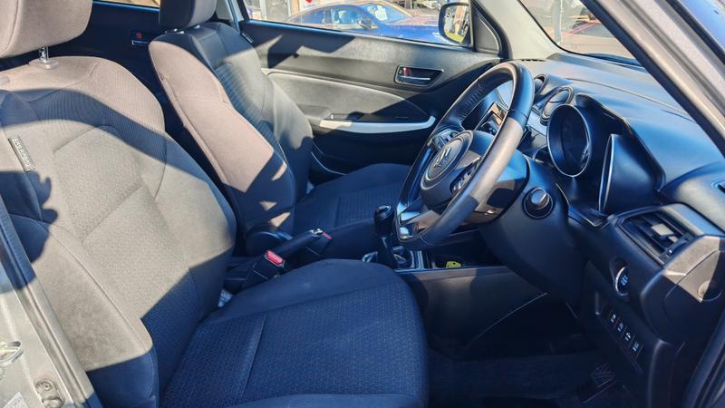 Used Suzuki Swift 2018 for sale - 77557143: Photo 5
