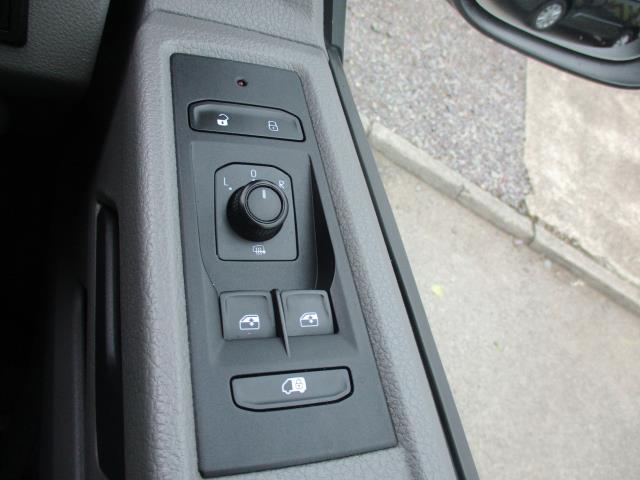 Used Volkswagen Transporter for sale - 77195718: Photo 16